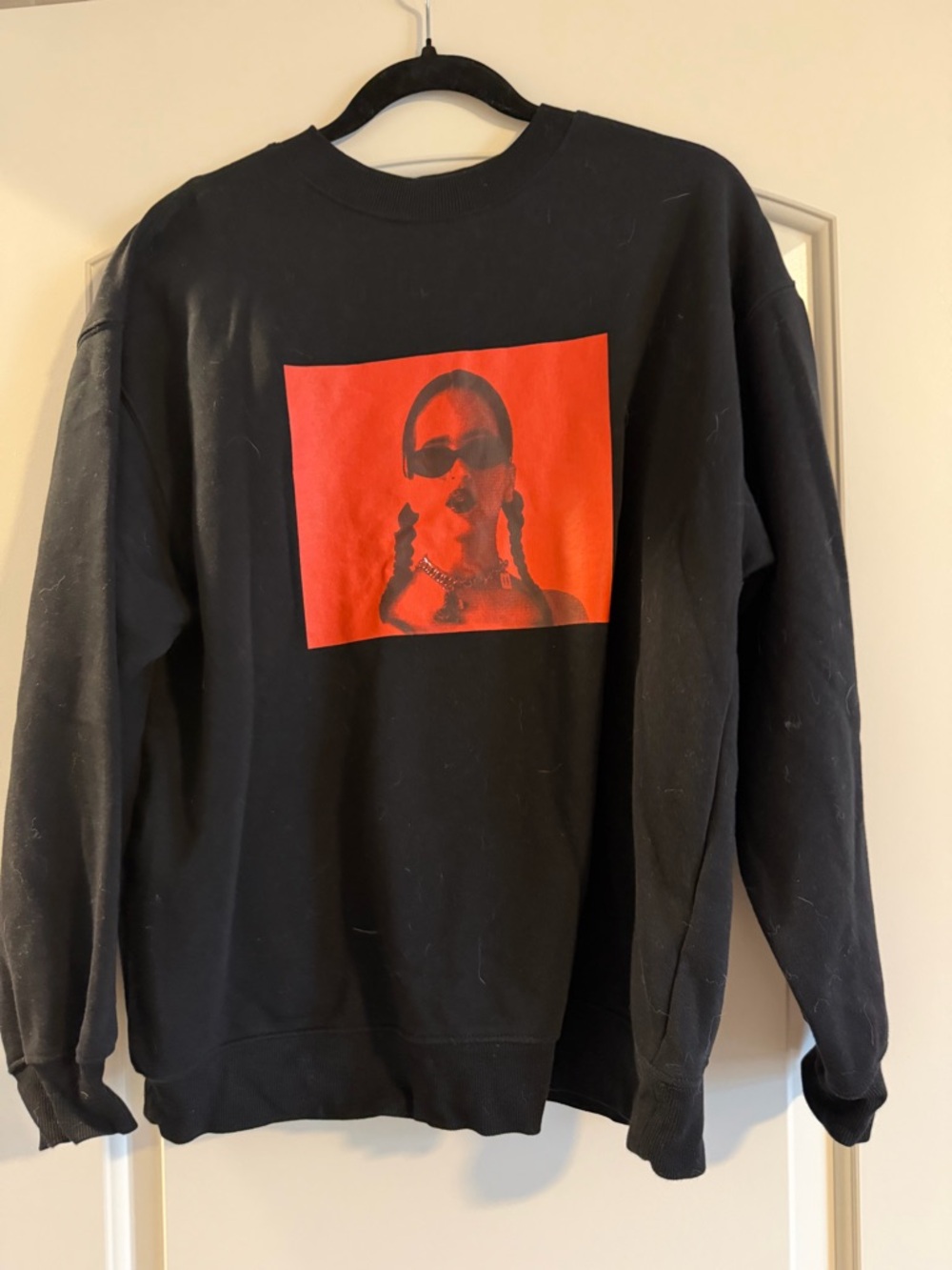 H&M Black Sweatshirt with Red Graphic